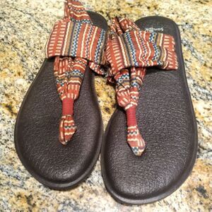 Sanuk Yoga Sling Thong Sandals Blue Burgundy Bayridge Blanket Women's Size 7